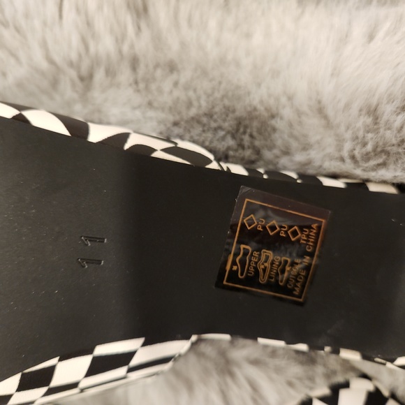 Azalea Wang Size 11 Square Toe Faux Leather Mule Pumps. NIB - Picture 6 of 9